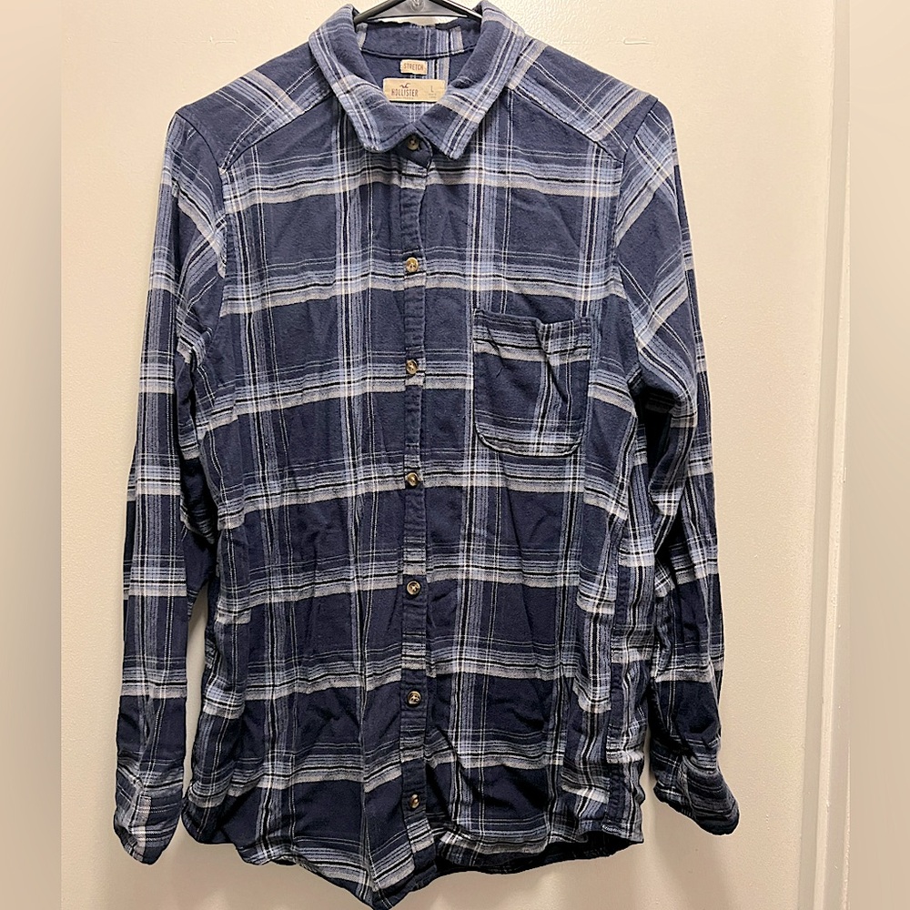 Hollister Women’s Stretch Blue Plaid Button down Shirt, Size L